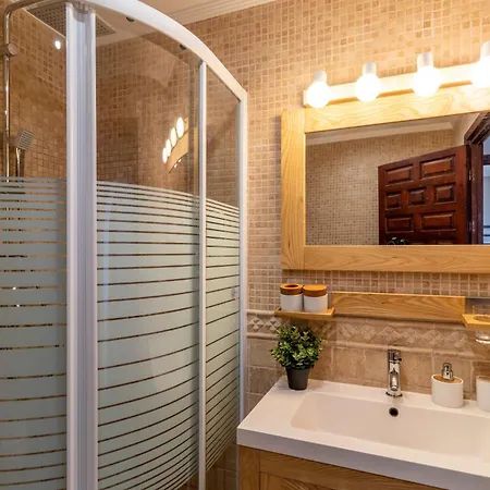 Rentitspain - - Arce 13 Hermoso Balcon Con Vista Al Mar شقة *